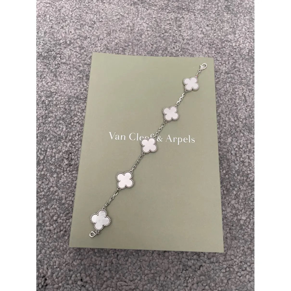 Pulsera Van Cleef en Acero Inoxidable